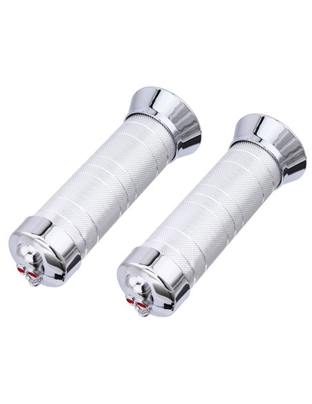 Grips 7/8 long 130mm 16a Chrome Skull.